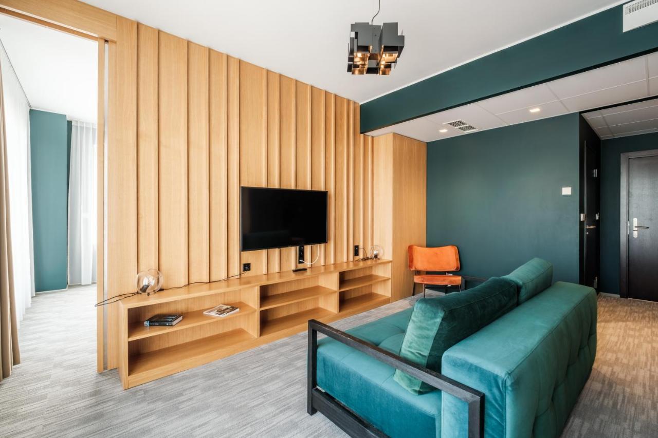 Wasa Resort Hotel, Apartments & Spa Parnu Bagian luar foto