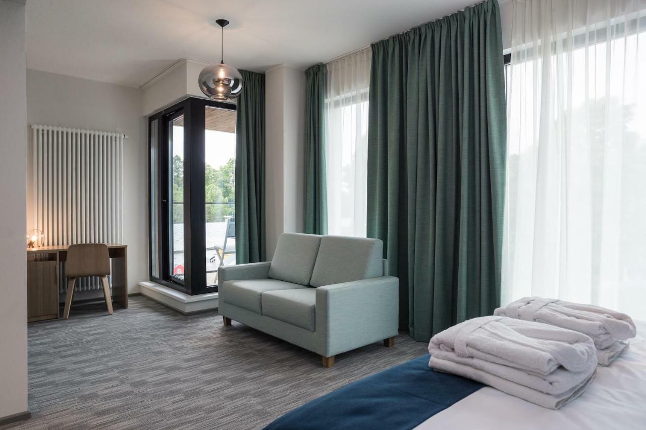 Wasa Resort Hotel, Apartments & Spa Parnu Bagian luar foto