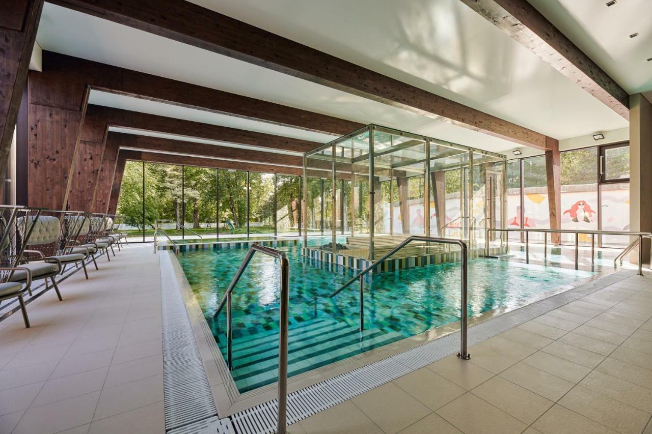 Wasa Resort Hotel, Apartments & Spa Parnu Bagian luar foto